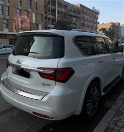 إنفينيتي QX80